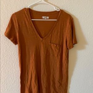 burnt orange madewell v-neck